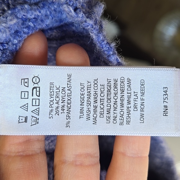 Cupcakes & Cashmere Snowflake Knit Hoodie - Picture 6 of 6